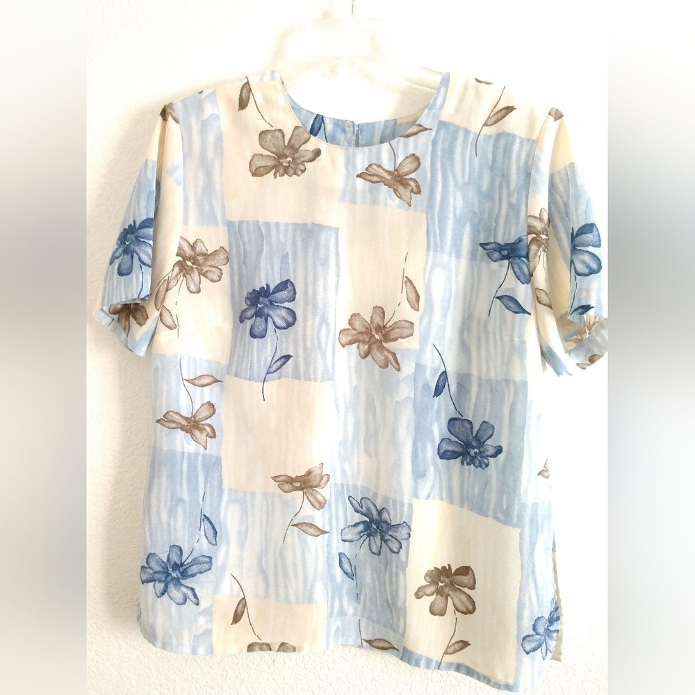 Vintage K.C. Studio Short Sleeve Blouse Blue Beige Floral Secretary Medium